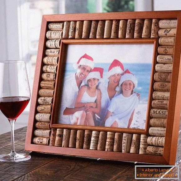 Okvir za fotografije iz zatvarača vina