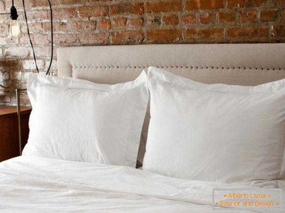 soft-tekstil-isgolovye za krevet