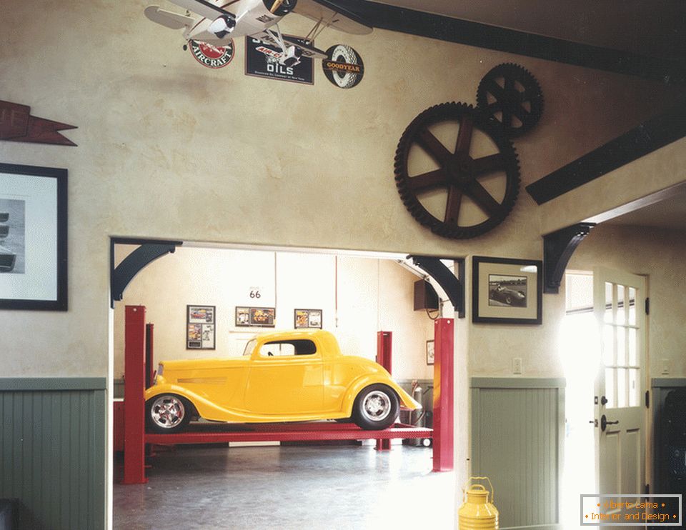 Interijer garaže u retro stilu