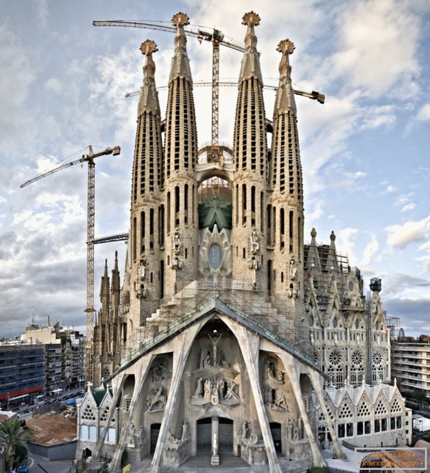 Hram Svete Obitelji (Barcelona, ​​Španjolska)