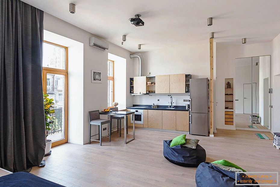 Otvoreni studio apartman u Kijevu od dizajnera Filda, Ukrajina