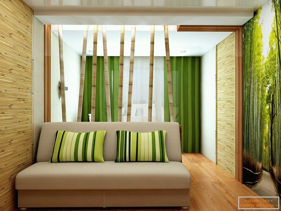 Bambusni ogrtači iza kauča