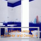 Kupaonica u plavim i bijelim bojama