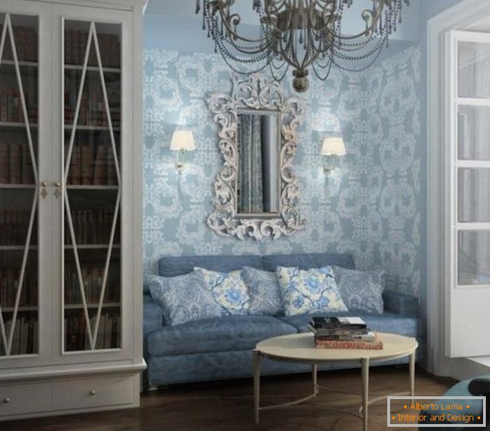 Gost soba u plavom tonu. Zidni ukras je odabran u skladu sa zahtjevima baroknog stila.