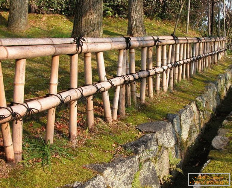 Lijepa ograda od bambusa
