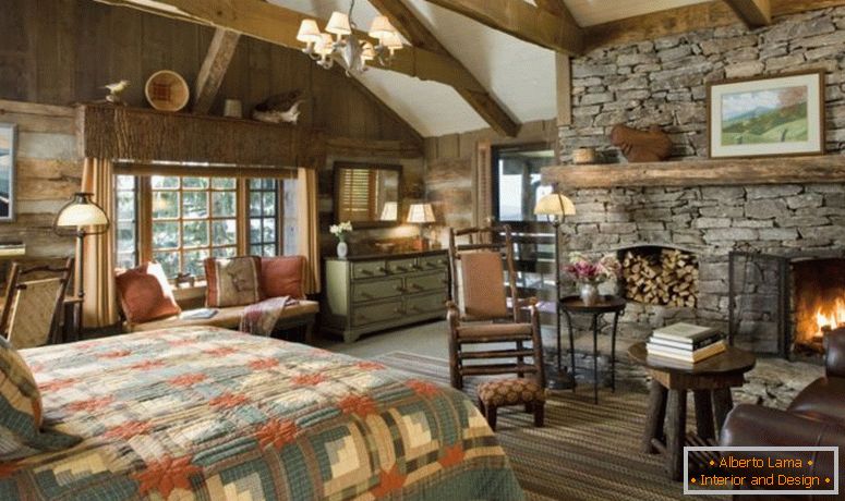 farmhouse-bedroom-with-fireplace-ladanjski