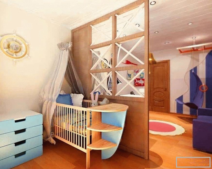 Drvena pregrada u jednoj sobi dnevnog boravka i dječje sobe