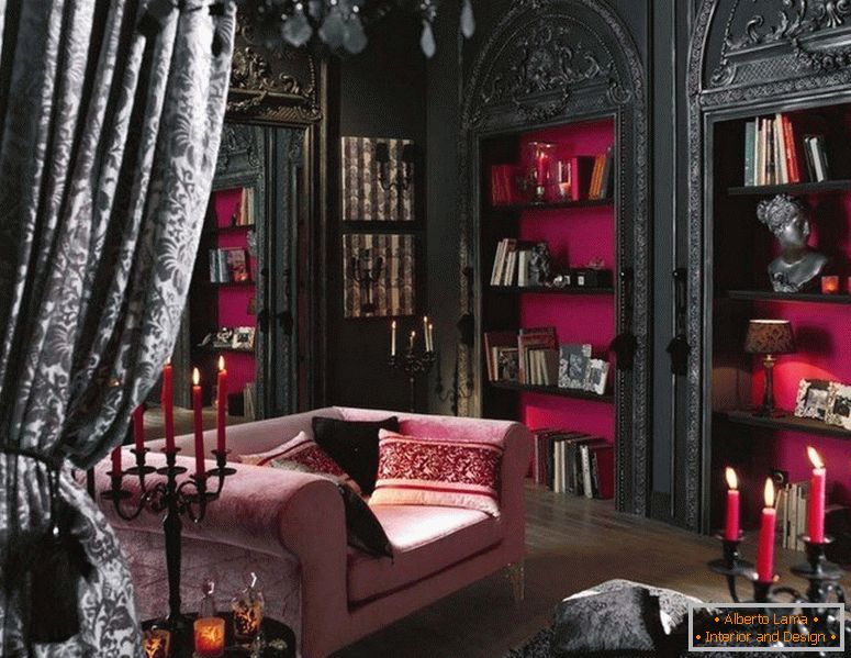 Tamni interijer dnevne sobe u gotičkom stilu