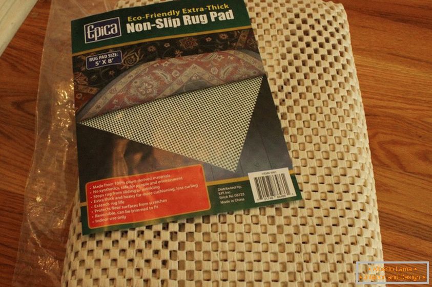 Anti-slip mat