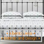 Jednostavan dekorni krevet