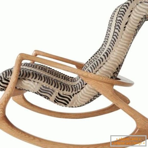 ljuljačka stolica drvena fotografija, fotografija 12