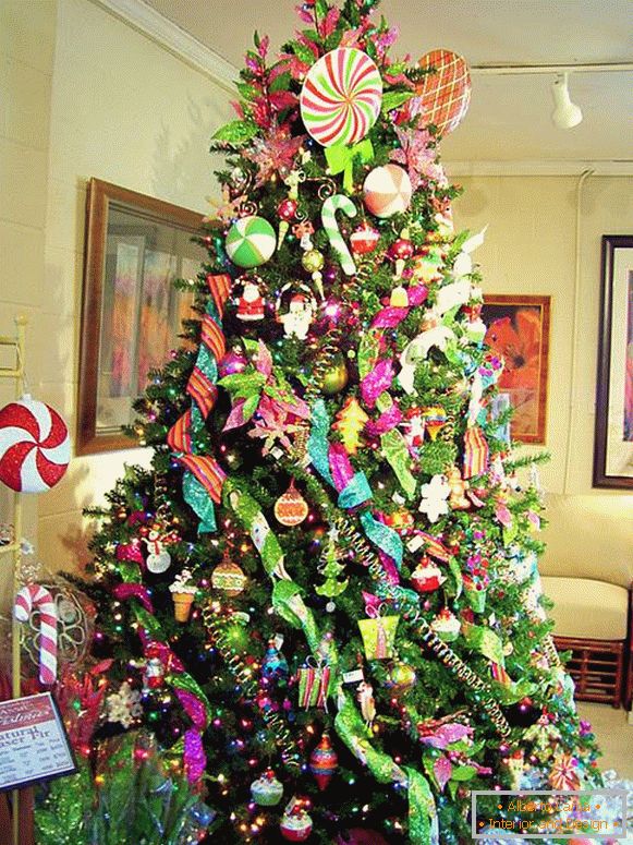 Dekoracija božićnih drva