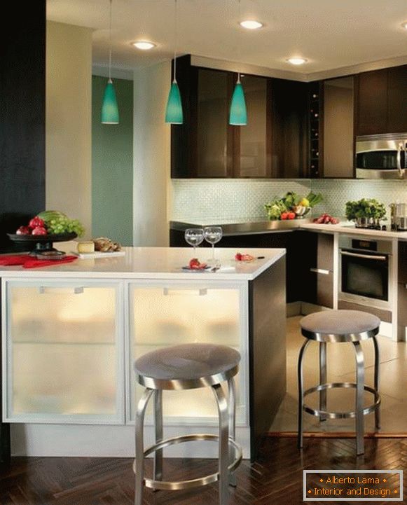 Kuhinjski dizajn s kombiniranom rasvjetom - slika 2016