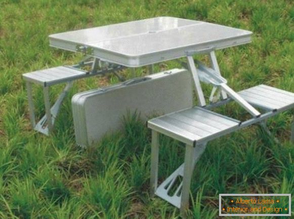sklopivi aluminijski stol