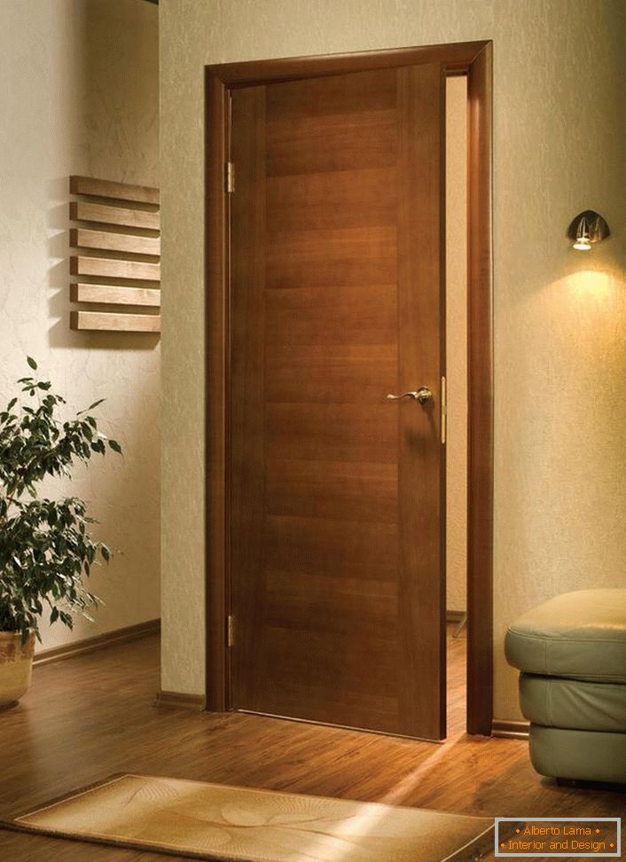 Vrata u secesijskom stilu zbog svoje skromne, laconic dizajn će izgledati skladno u bilo kojem interijeru. 