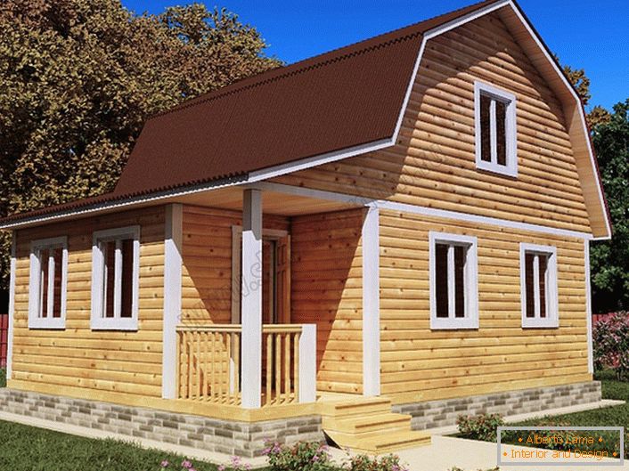 Jednostavna drvena kuća s potkrovljem.