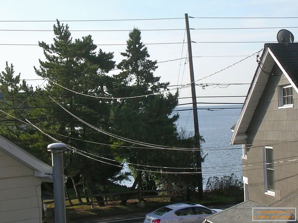 Pogled na Long Island sa terase male kuće u SAD-u