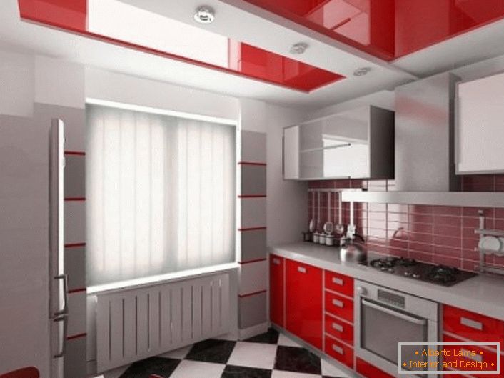 Crveni stropovi - dobar izbor za kuhinju s skrletnim setom.