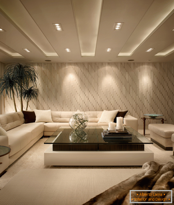 Elegantan dizajn stropova u dnevnoj sobi