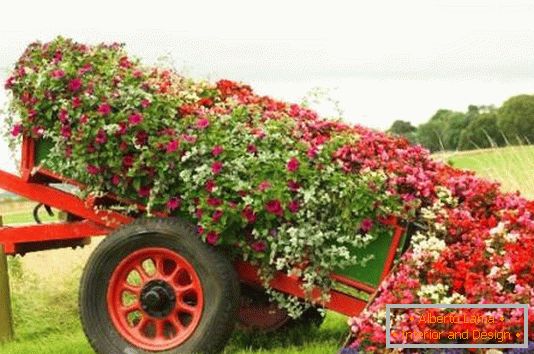 Mobilni cvjetnjak s cvijećem