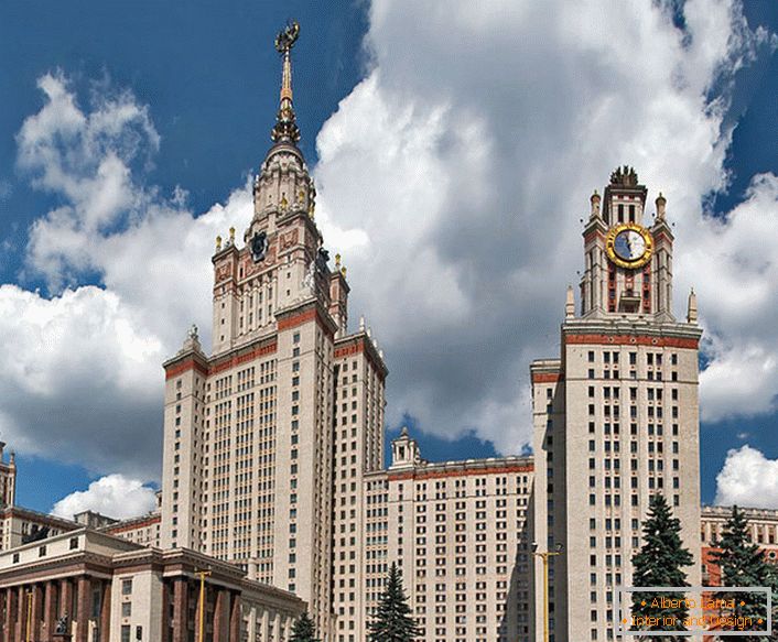 Staljinovo Carstvo postalo je zasebni arhitektonski smjer.