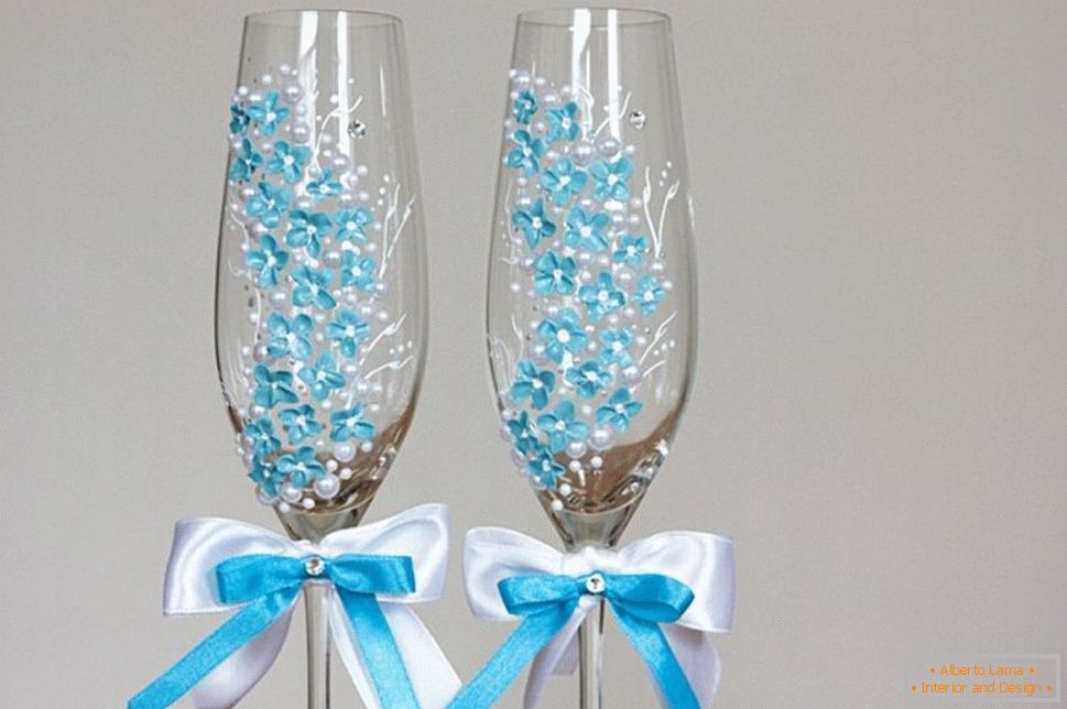 Vjenčane naočale s uzorkom polimerne gline