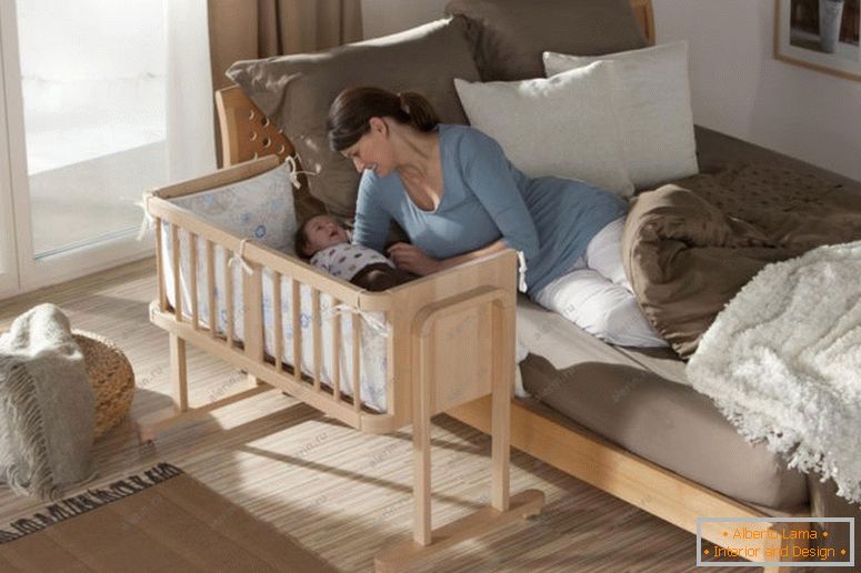 Dječji krevetić-kolijevke pa do novorođenče