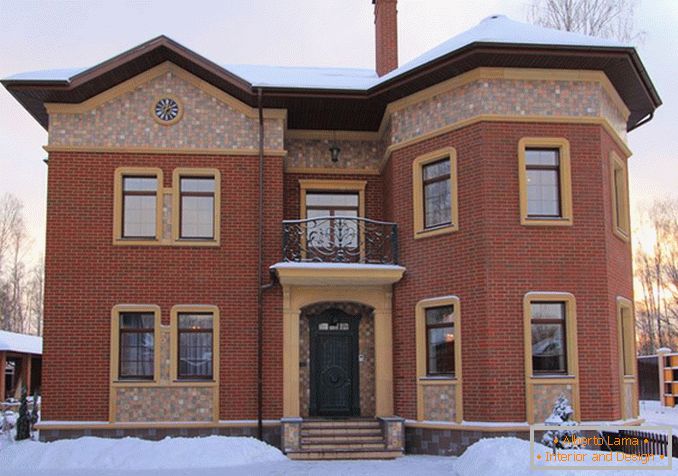 Dekorativni dizajn fasade kuće кирпичом фото