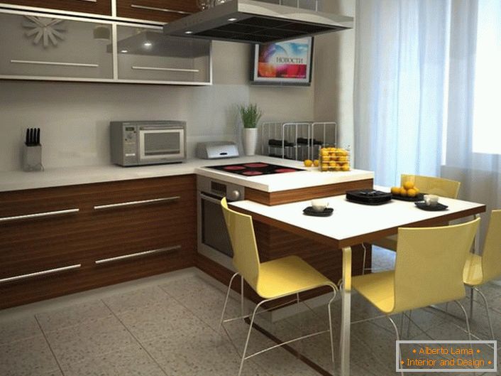 Kuhinja u stilu minimalizma, ništa suvišno. Blagovaonica je odijeljena svjetlom krem ​​boje. Dizajner je odličan.