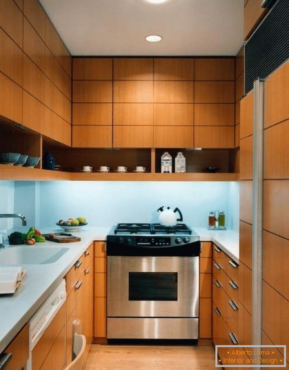Kuhinja 6 m² u modernom minimalističkom stilu