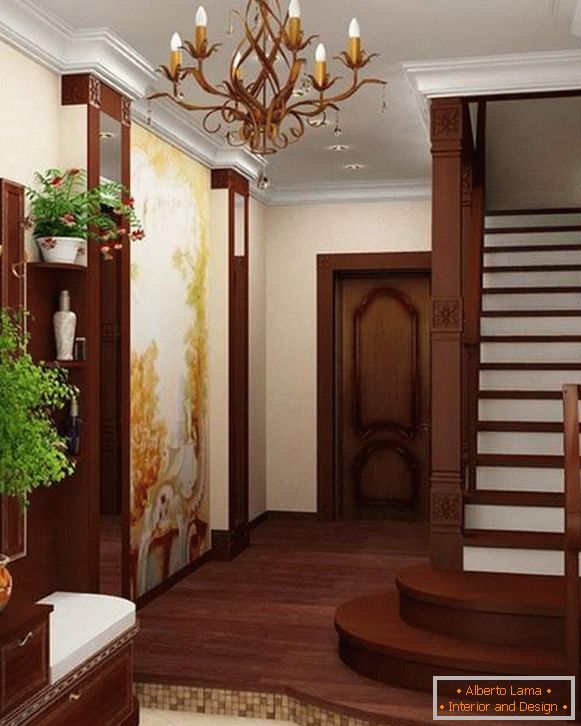 Dizajn malog hodnika u privatnoj kući s stubištem na 2. katu