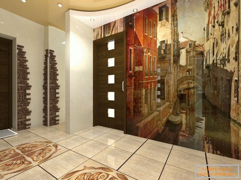 Prekrasna hodnik s freskama