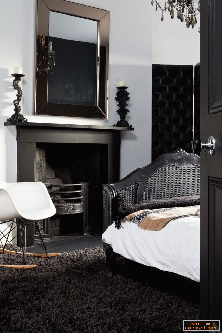 Lijepa kombinacija crne i bijele boje u unutrašnjosti spavaće sobe