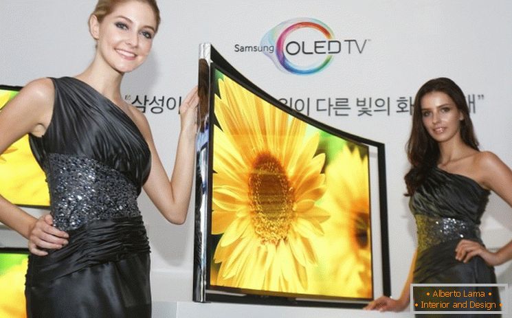 Samsung je predstavio zakrivljenu OLED televiziju