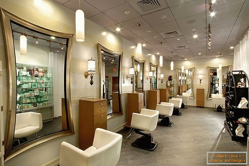 Prostrani frizerski salon