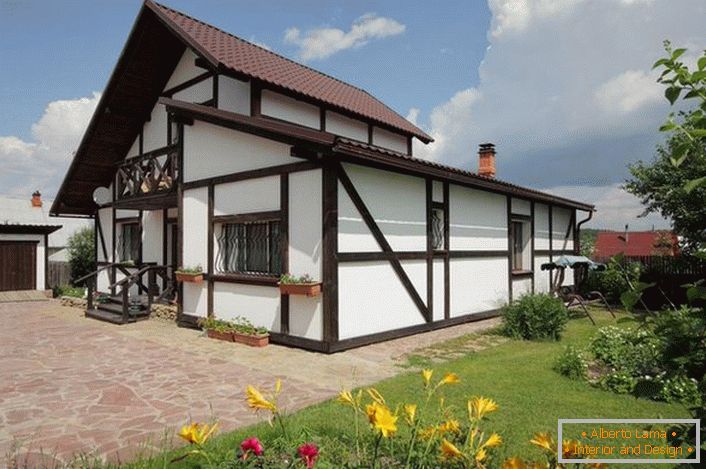 Mala kuća u skandinavskom stilu privlači poglede sa svojom ljepotom i rustikalnom šik.