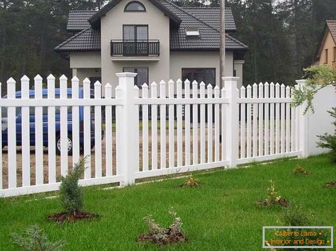 drvene ograde za fotografiju privatne kuće