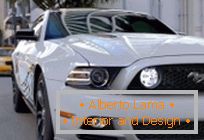 Oglašavanje oglasa za novi Mustang 2013 (Shelby GT500)
