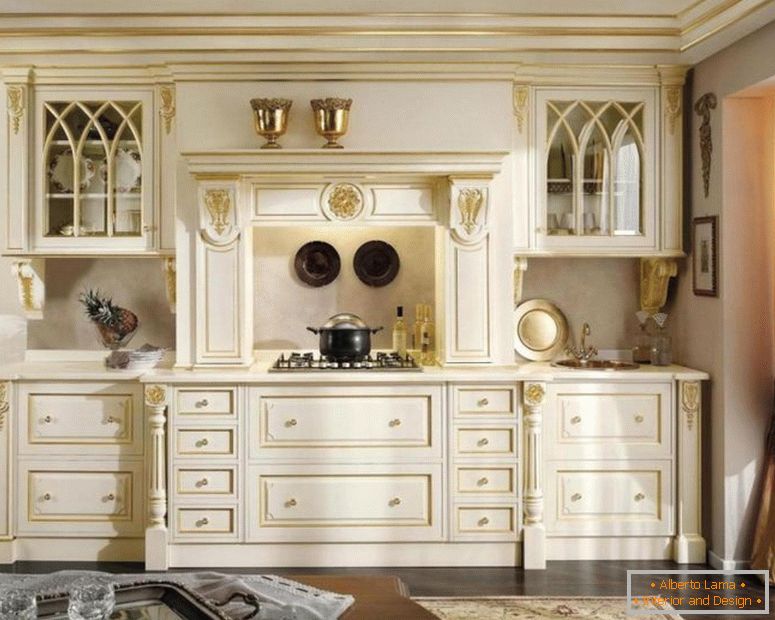 klasično-bijelo-zlatno-drvena-ormar-za-kuhinja-dizajn zavjesa-staklo-prozora-kutak osvjetljenje-iznad-štednjak-kao-dobro-smeđe-cvjetni-saga-na tamno-drvo-kat-jpg