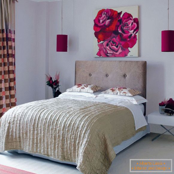 Bež i ružičasta u dizajnu spavaće sobe