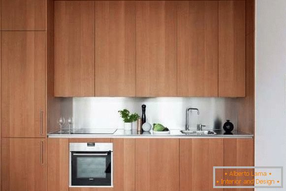 Moderni dizajn kuhinje u malim studio apartmanima 30 кв м