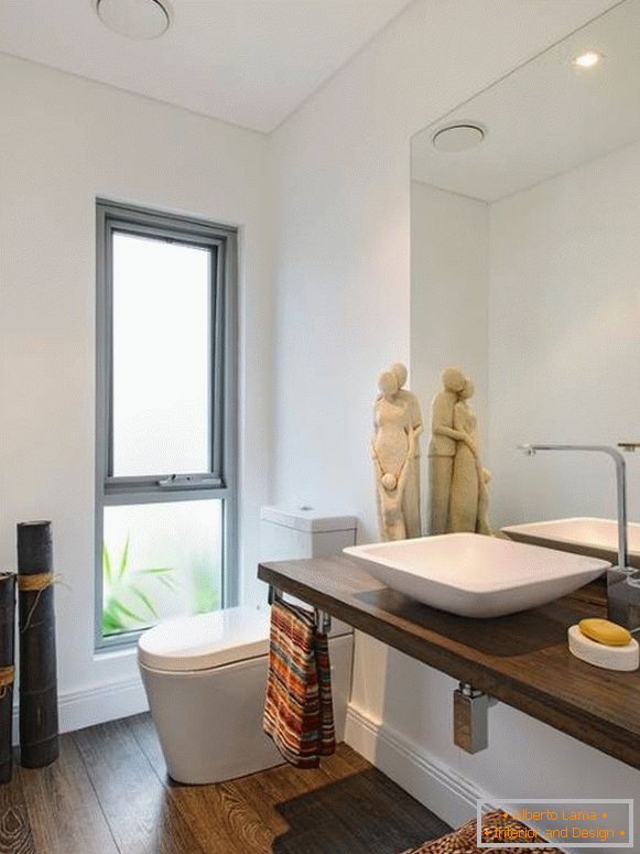 Kupaonica u orijentalnom stilu s minimalizmom