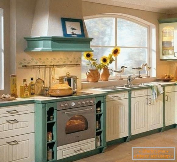 Kuhinja interijera blagovaona u privatnoj kući - foto dizajn provenz