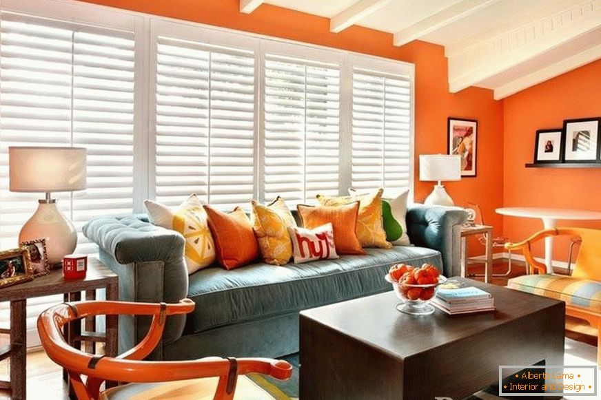 Zidovi narančaste boje