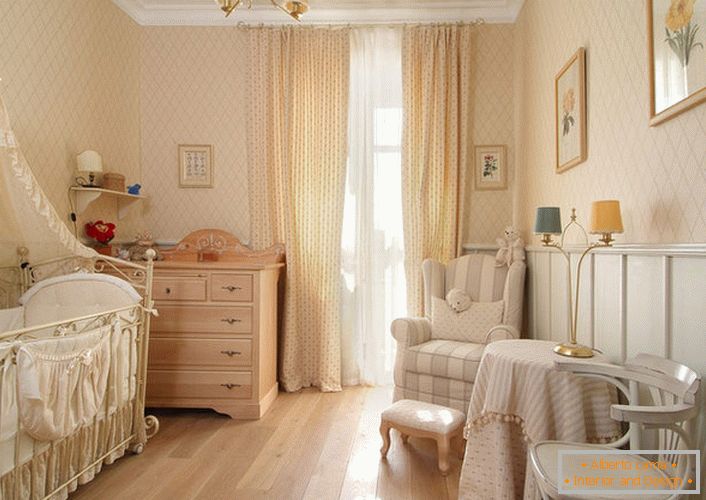 Dječja svjetlost soba za dijete u stilu Provence-zemlje.
