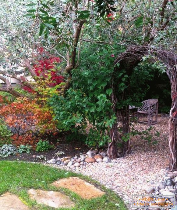 Izuzetan uređenje vrta u vrtu - foto arka