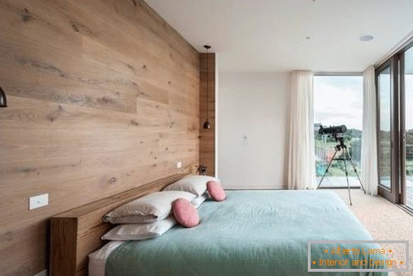 Uređivanje zidova s ​​drvetom - fotografija moderne spavaće sobe