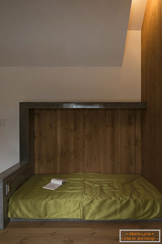 Spavaonica u modernoj maloj kući
