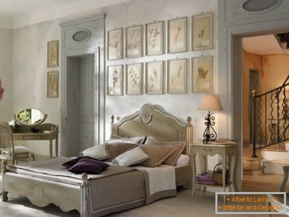 Interijer spavaće sobe Provence - fotografija s idejama dizajna