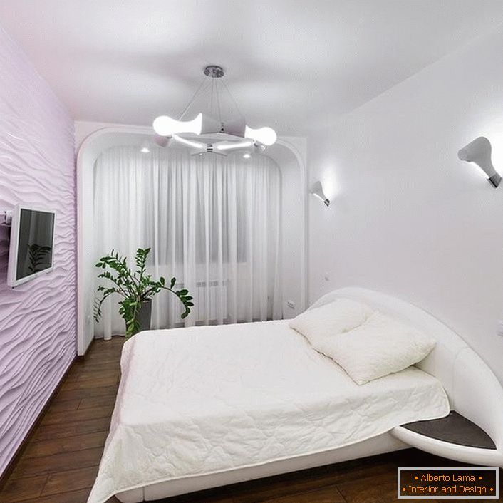 Ružičasta boja za spavaću sobu u high-tech stilu